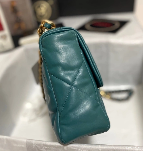 First Bag Ru FLAP BAG CHANEL 19 0721